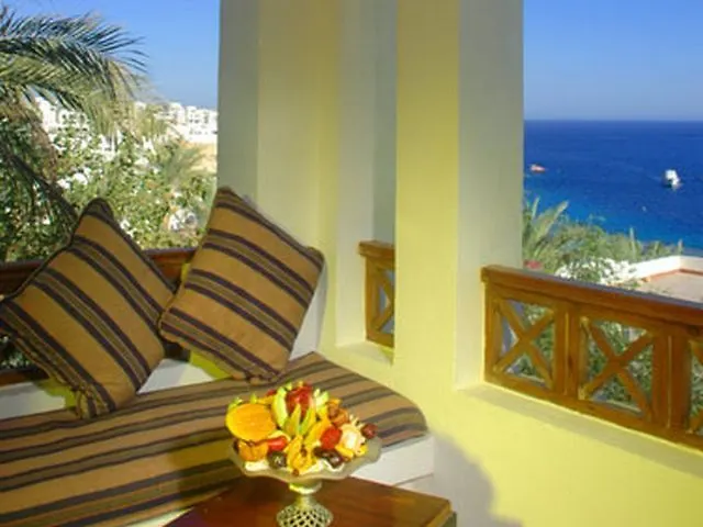 Continental Garden Reef Otel